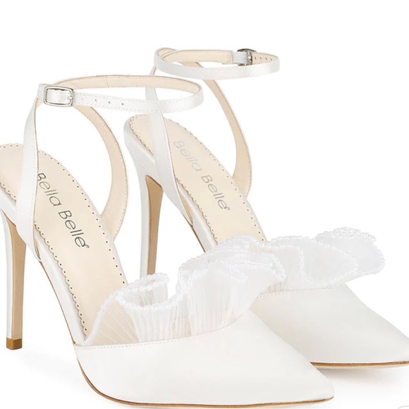 Brand new wedding heels (Bella Belle) with pearl details
